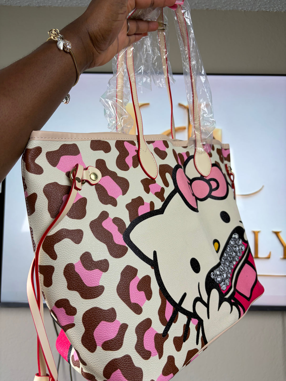 Tote bag (pink camo Hello Kitty)